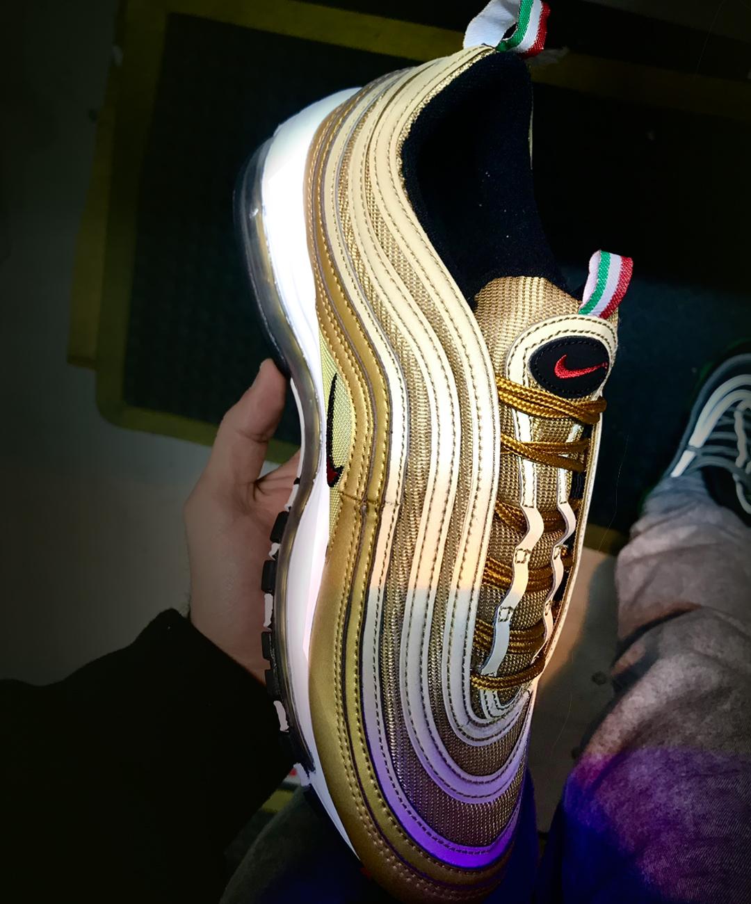 Nike 97 shop gold and white